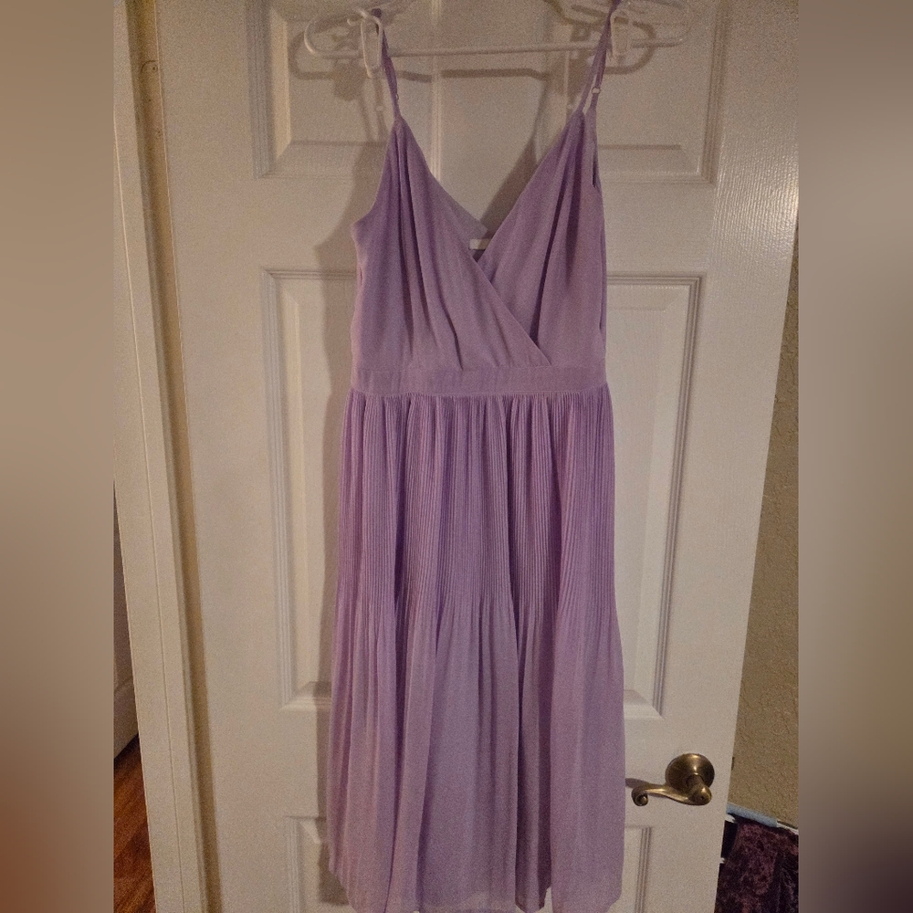 Essue Lavender Midi Dress